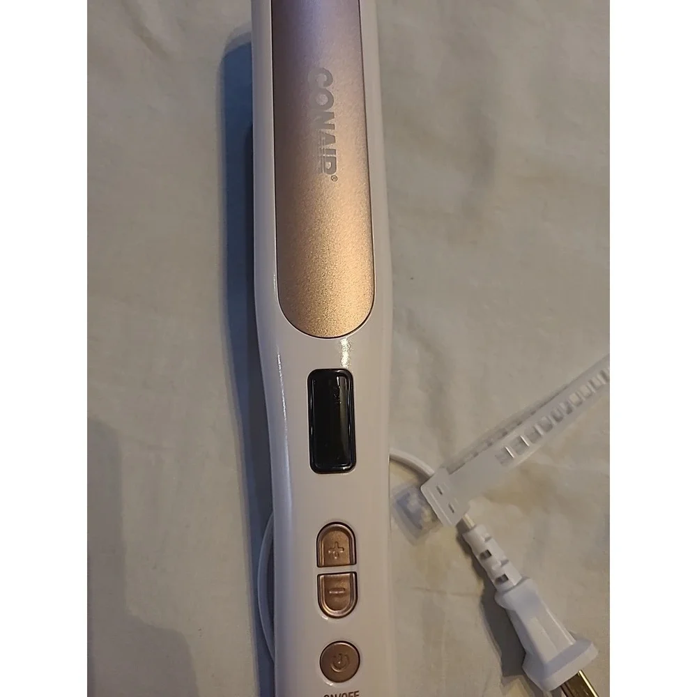 White Conair Double‎ Ceramic Heated Hair Straightening Brush